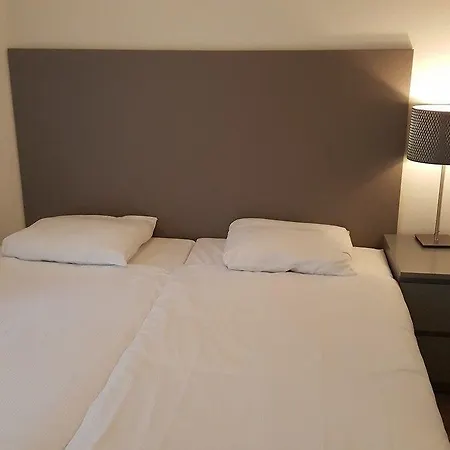 호텔 코너 하우스