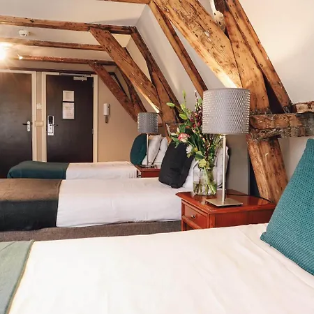 코너 하우스 호텔 *