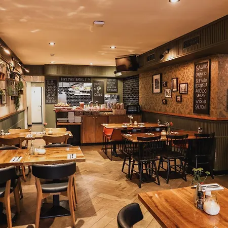Corner House Hotel