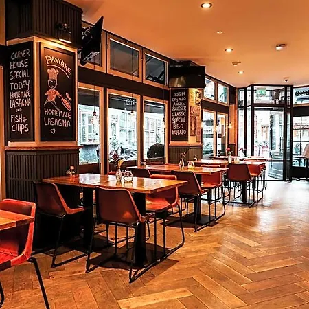 Corner House Hotel