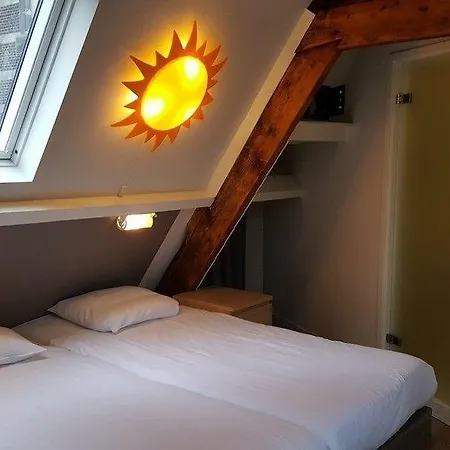 Corner House Hotel