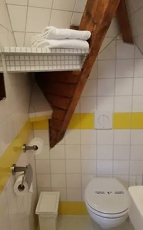 Hotel Corner House